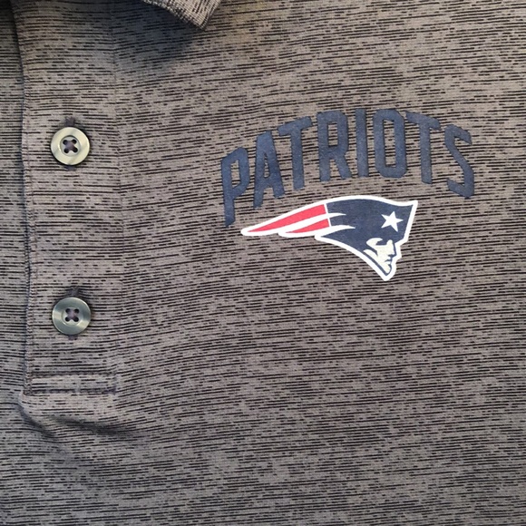 NWT New England Patriots Performance Polo - Picture 2 of 3